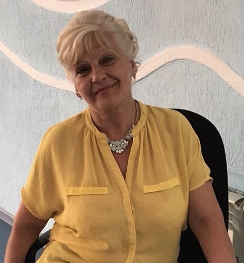 Устинова Ирина Венариевна.